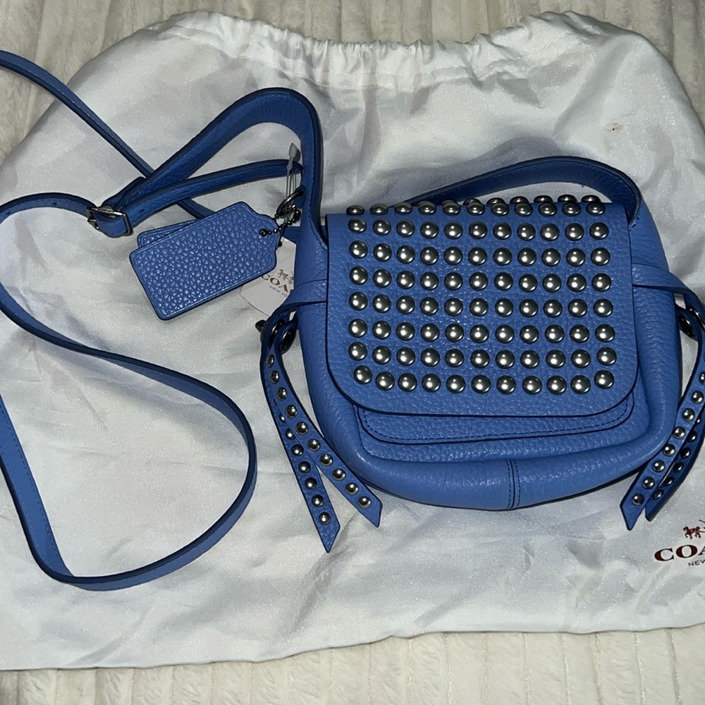 Periwinkle purple coach bag with silverr studs NWT